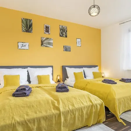 Immo-vision - Vw Naeher Geht Nicht, Parkplatz, Kueche, Wlan Apartmán