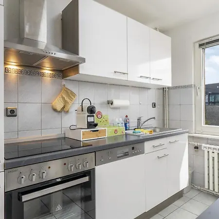 Immo-vision - Vw Naeher Geht Nicht, Parkplatz, Kueche, Wlan