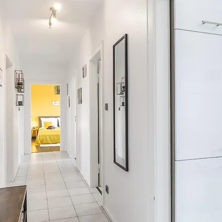 Immo-vision - Vw Naeher Geht Nicht, Parkplatz, Kueche, Wlan Wolfsburg