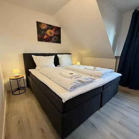 Immo-vision - Vw Naeher Geht Nicht, Parkplatz, Kueche, Wlan Apartmán Wolfsburg