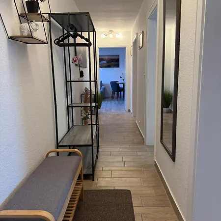 Immo-vision - Vw Naeher Geht Nicht, Parkplatz, Kueche, Wlan Daire Wolfsburg